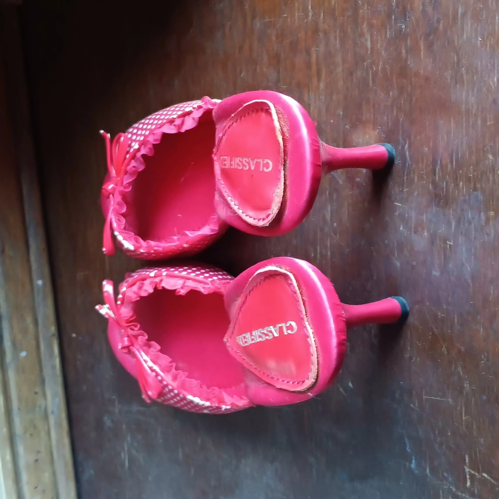 Red Shoes